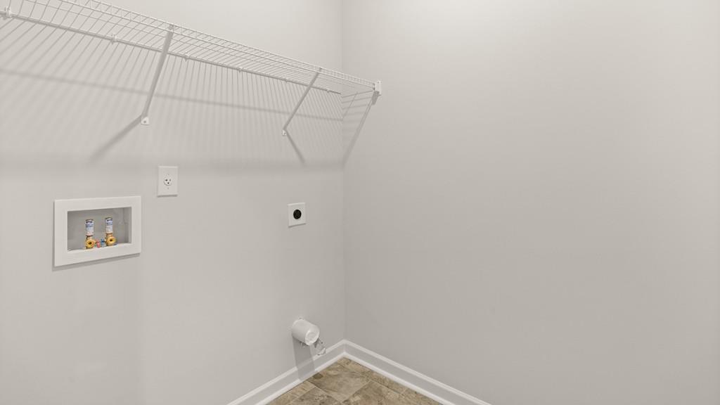 4083 Peregrine Way Gainesville, GA 30506 - Photo 9 of 34 a view of small space with empty racks