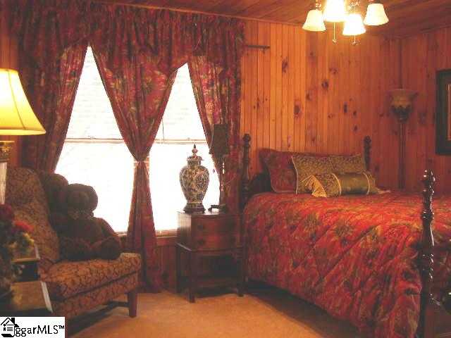 107 Rockcrest Ridge Cleveland, SC 29635 - Photo 3 of 25
