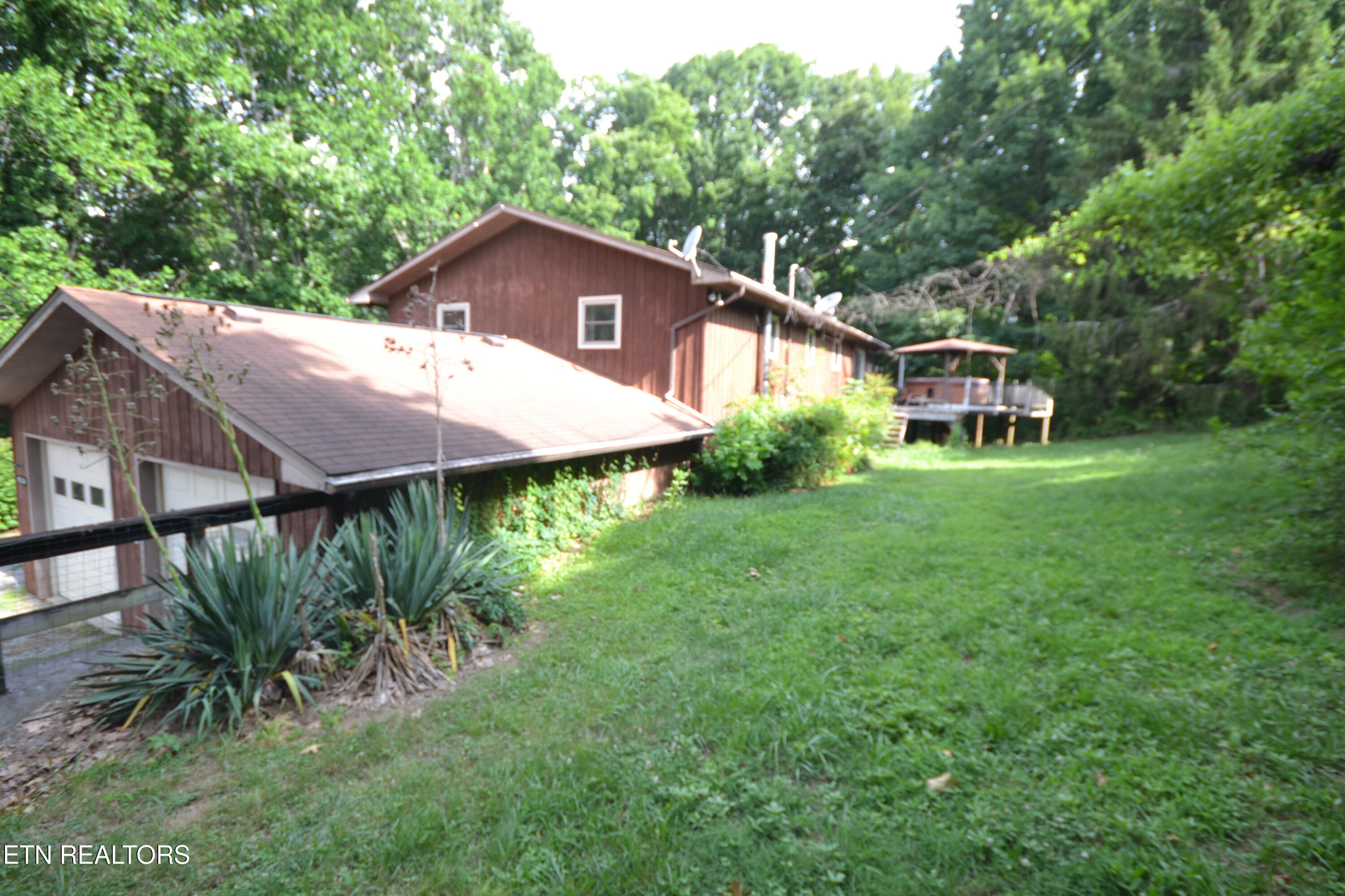 6703 Cate Road Powell, TN 37849 - Photo 23 of 23 Back View
