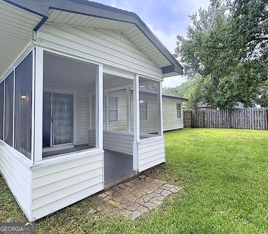 $1,750 | 1108 Sussex Street, St. Marys, GA 31558