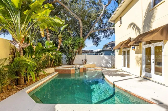 $7,000 | 3204 West Empedrado Street, Tampa, FL 33629