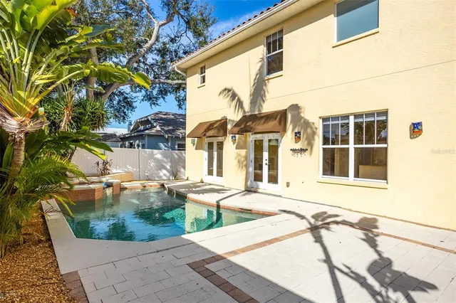 $7,000 | 3204 West Empedrado Street, Tampa, FL 33629