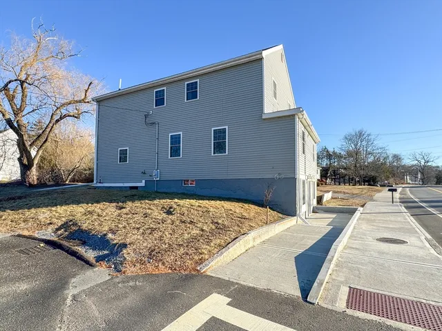 $469,900 | 176 Read Street, Attleboro, MA 02703