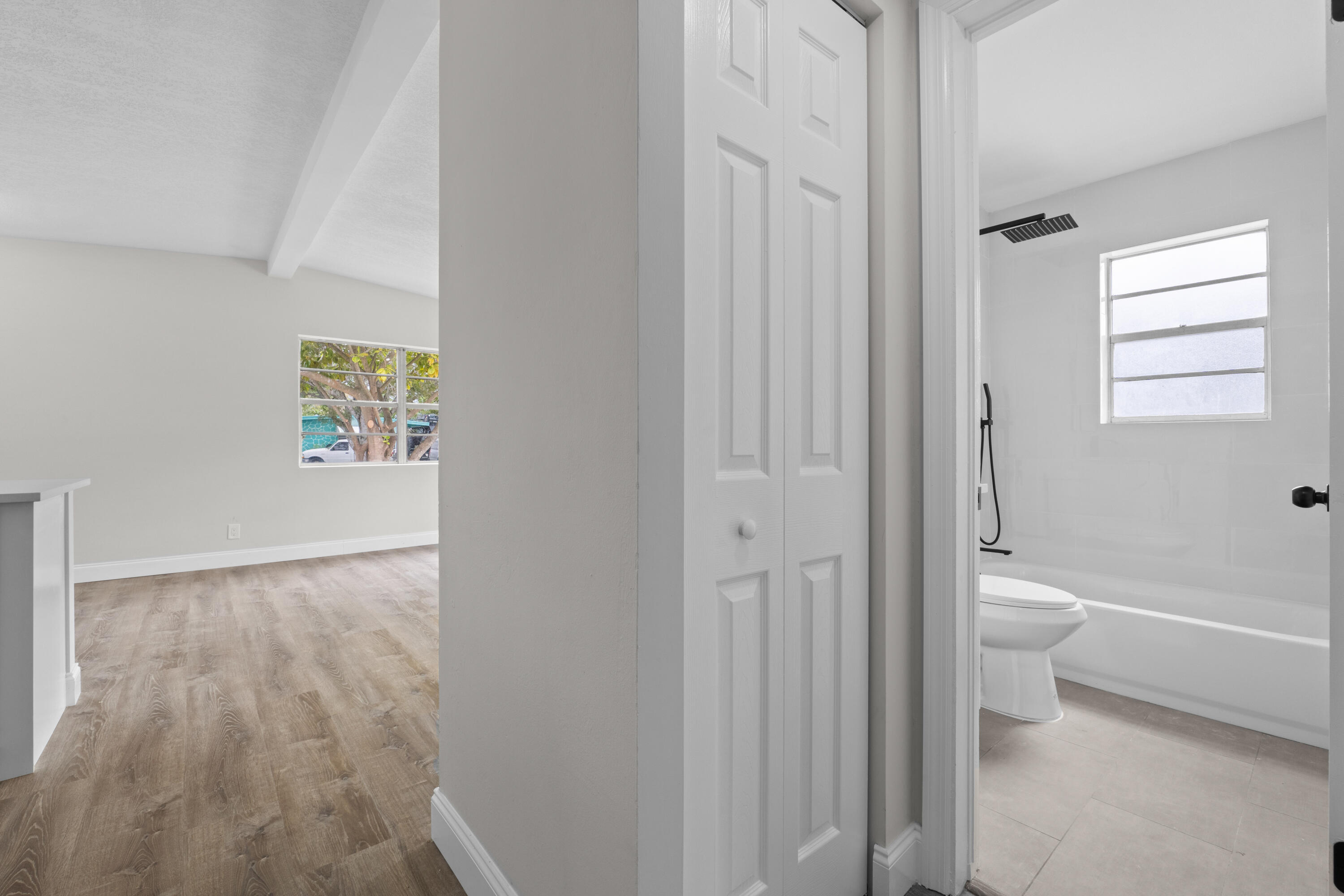 2415 Lewis Road West Palm Beach, FL 33415 - Photo 22 of 27 DSC03333
