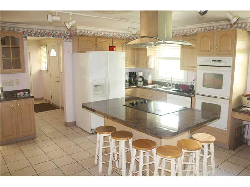 230 Ferncliff Road Rices Landing, PA 15357 - Photo 4 of 11 Kitchen.