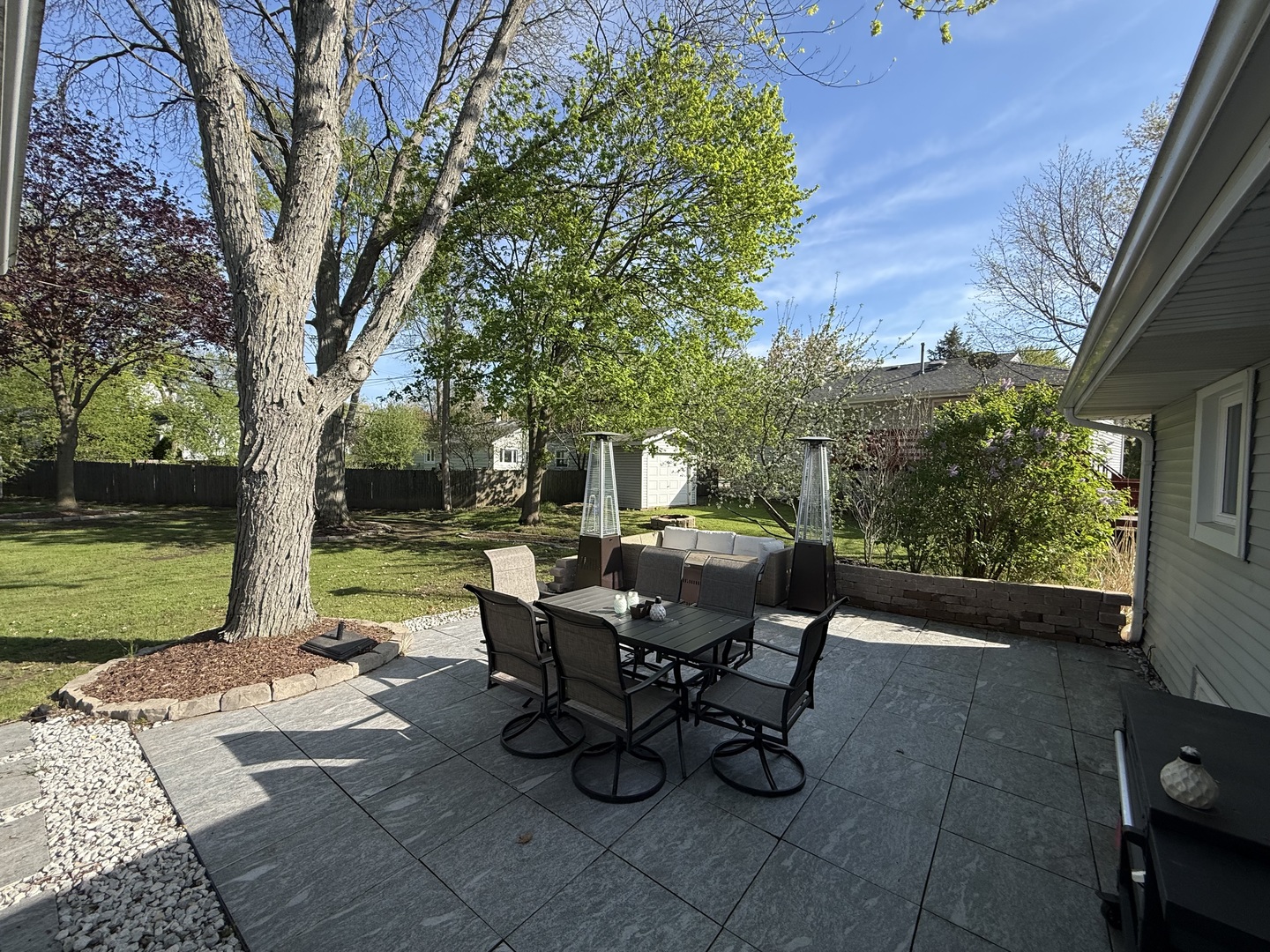 9 Johnathan Road Lake Zurich, IL 60047 - Photo 2 of 4