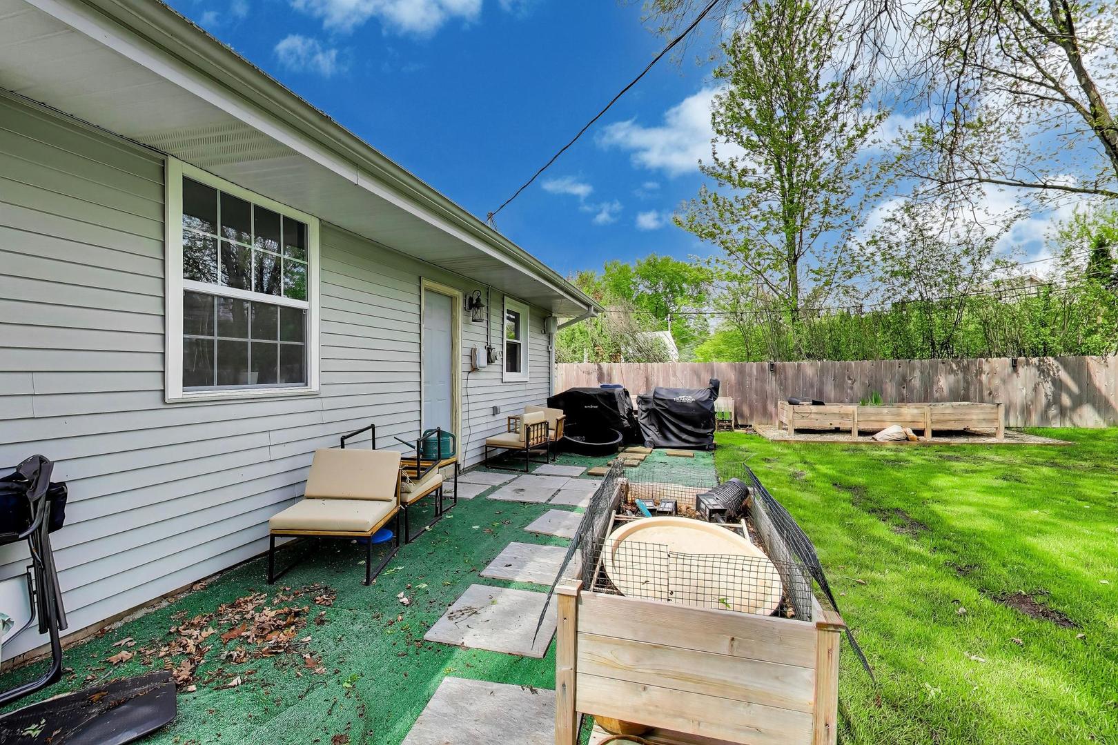 9 Johnathan Road Lake Zurich, IL 60047 - Photo 27 of 33