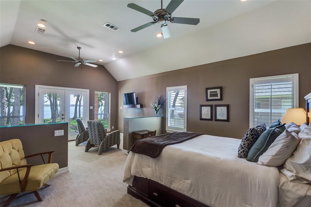 452 Windjammer Lane Azle, TX 76020 - Photo 22 of 40
