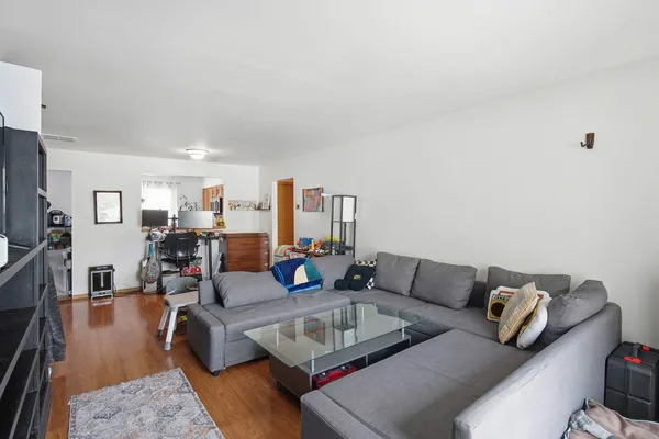 $160,000 | 491 South Belmont Avenue, Unit 5, Elgin, IL 60123