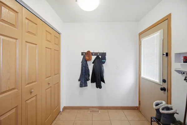 $160,000 | 491 South Belmont Avenue, Unit 5, Elgin, IL 60123