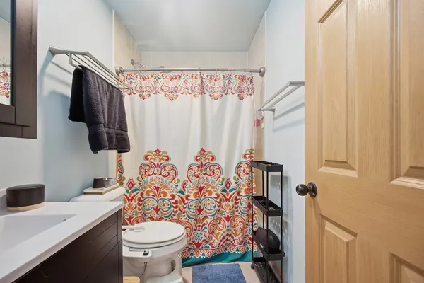 $160,000 | 491 South Belmont Avenue, Unit 5, Elgin, IL 60123