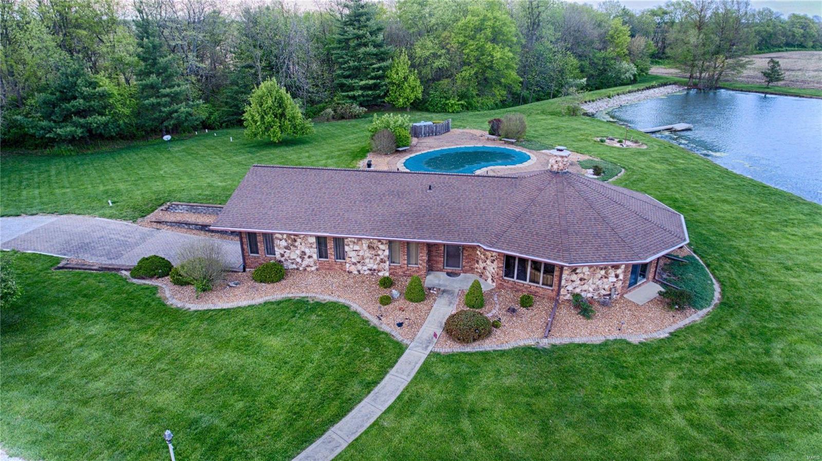 11741 Pocahontas Road Highland, IL 62249 - Photo 1 of 34 Gallery Image 1