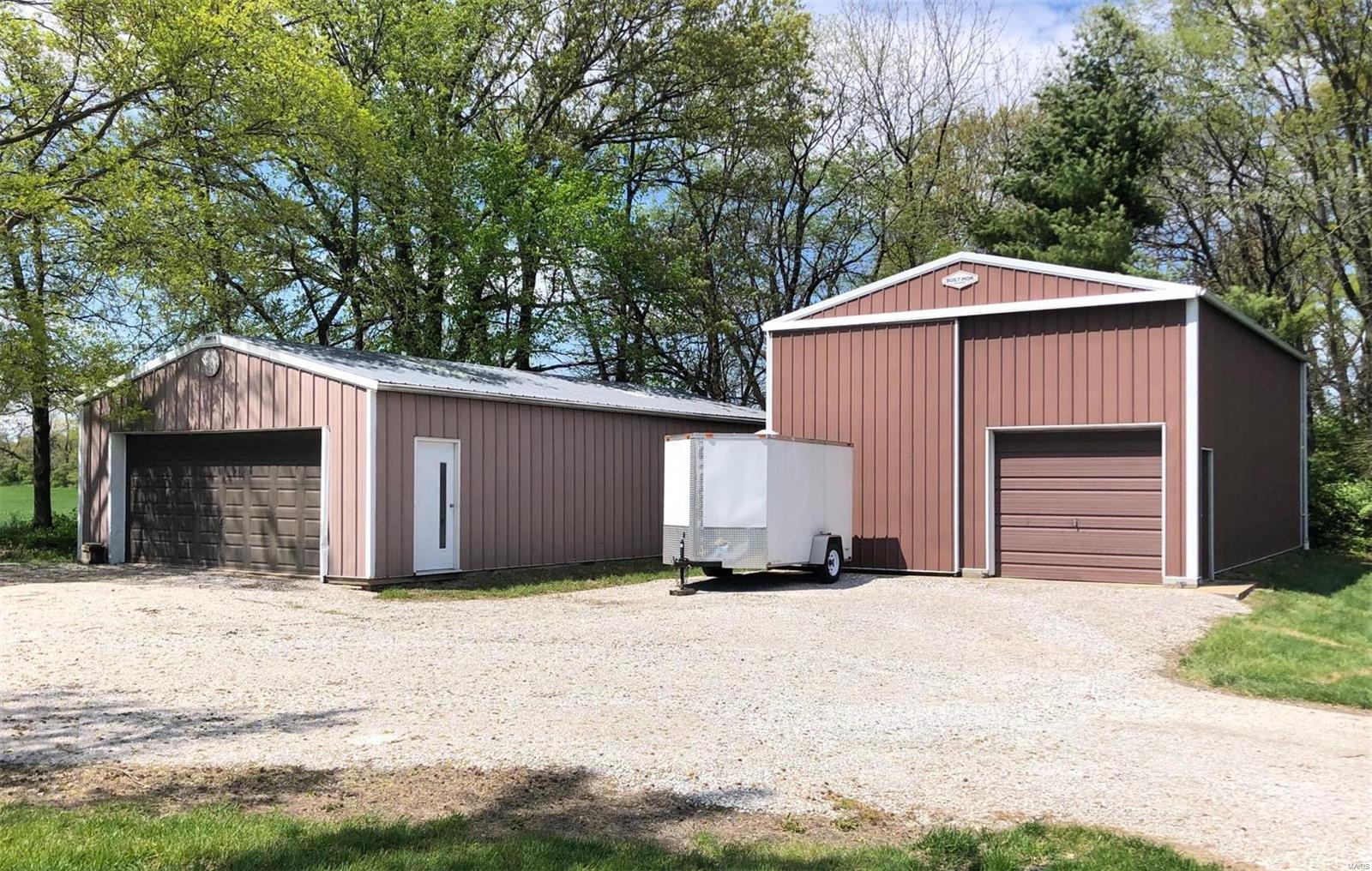 11741 Pocahontas Road Highland, IL 62249 - Photo 24 of 34 Gallery Image 24