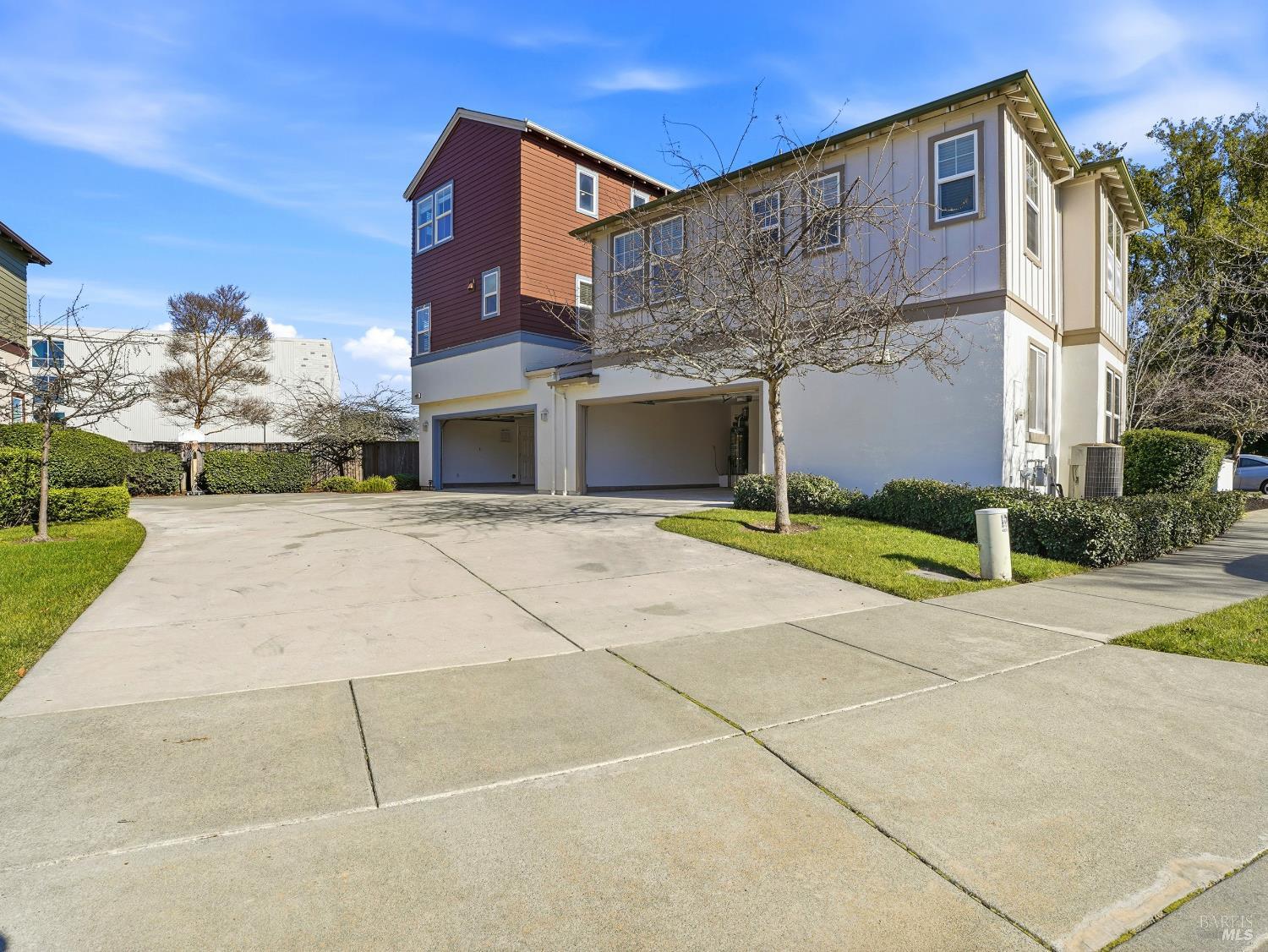 4424 Streamside Drive Santa Rosa, CA 95409 - Photo 51 of 55 a view of a house with a street