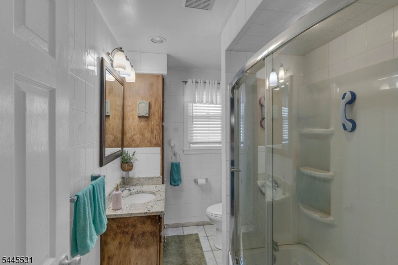641 Palisade Road Union, NJ 07083 - Photo 13 of 28