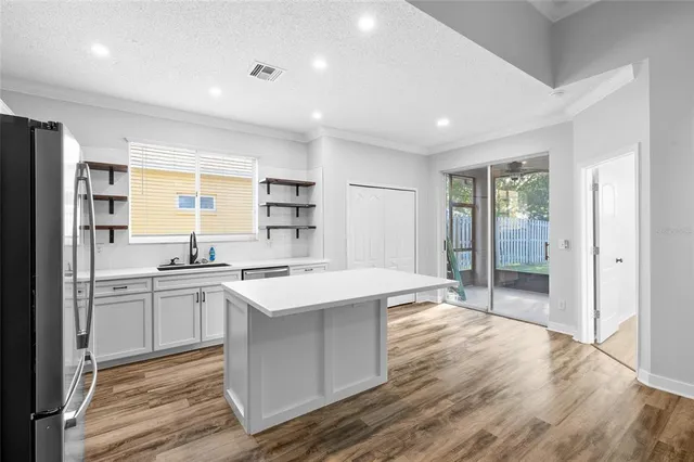 $2,950 | 12514 Sparkleberry Road, Tampa, FL 33626