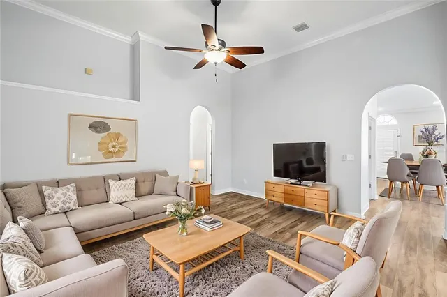 $2,950 | 12514 Sparkleberry Road, Tampa, FL 33626