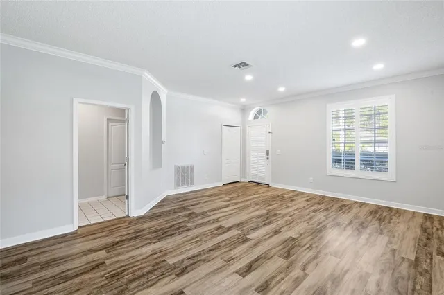 $2,950 | 12514 Sparkleberry Road, Tampa, FL 33626