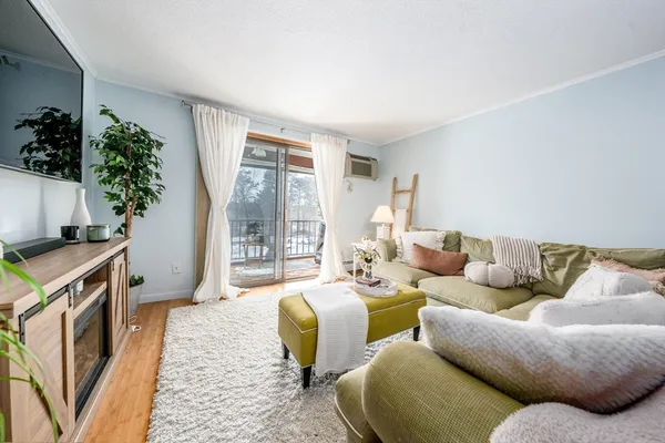 $282,000 | 10 Candlewood Lane, Unit 210, Dennis, MA 02639