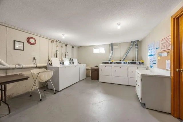 $290,000 | 10 Candlewood Lane, Unit 210, Dennis, MA 02639