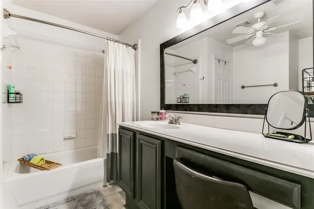 $2,500 | 2314 Durango Ridge Drive, Bedford, TX 76021