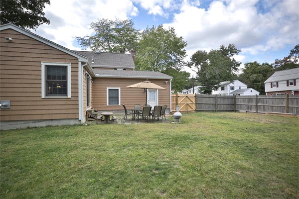 7 Hampton Road Stoneham, MA 02180 - Photo 16 of 16 Gallery Image 16