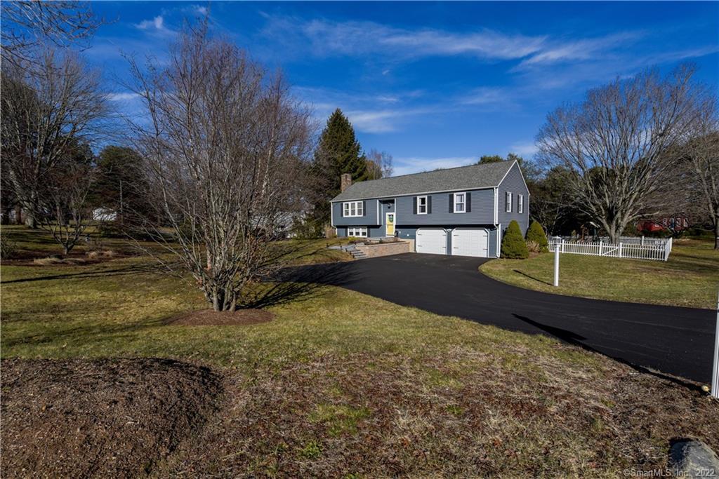 293 East River Road Guilford, CT 06437 - Photo 1 of 1 Welcome to 293 E River Road