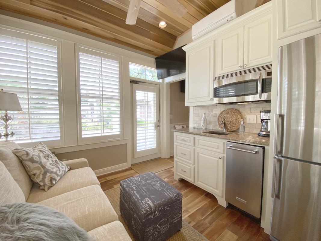 28888 Canal Road, Unit 52 Orange Beach, AL 36561 - Photo 4 of 24