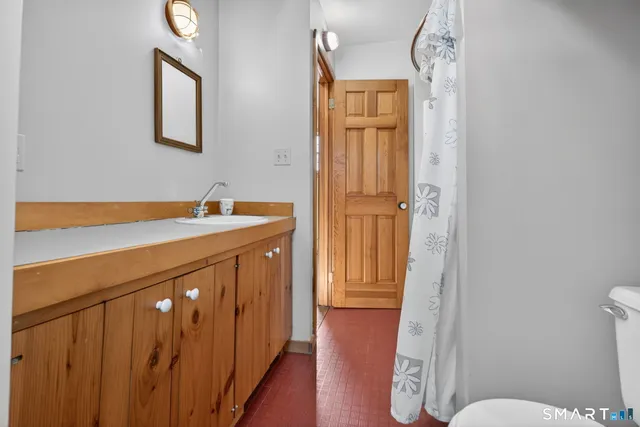 $700,000 | 310 South Bigelow Road, Hampton, CT 06247