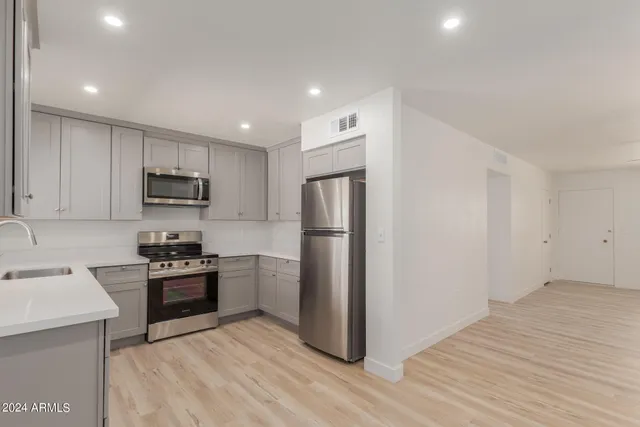 $235,000 | 10935 West Santa Fe Drive, Sun City, AZ 85351