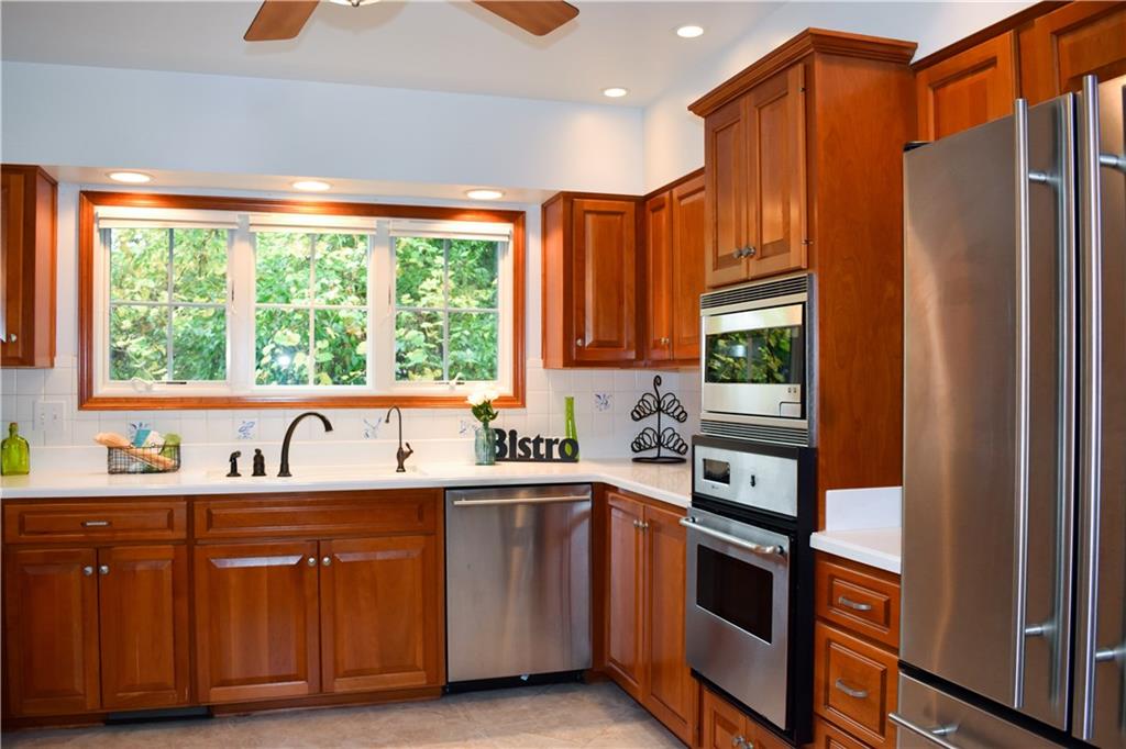 6501 Allisonville Road Indianapolis, IN 46220 - Photo 8 of 32 Gallery Image 8