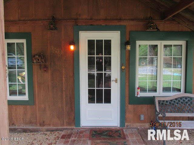 1853 Moonglow Road Centralia, IL 62801 - Photo 11 of 21