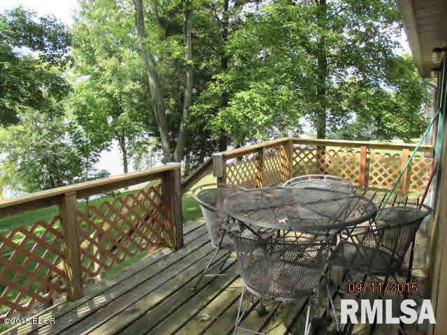 1853 Moonglow Road Centralia, IL 62801 - Photo 13 of 21