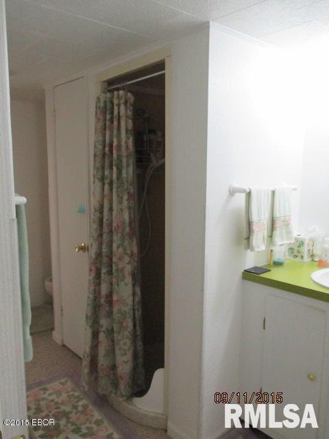1853 Moonglow Road Centralia, IL 62801 - Photo 8 of 21
