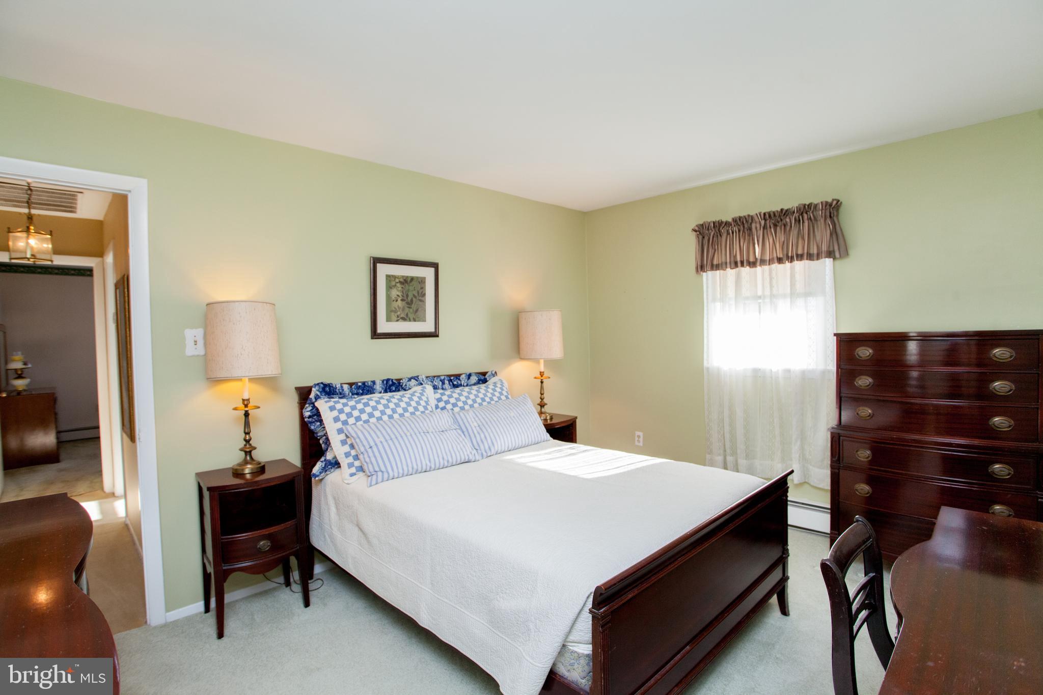 55 Indian Red Road Levittown, PA 19057 - Photo 8 of 22 Primary Bedroom