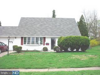 46 Crown Road Levittown, PA 19057 - Photo 1 of 6 Gallery Image 1