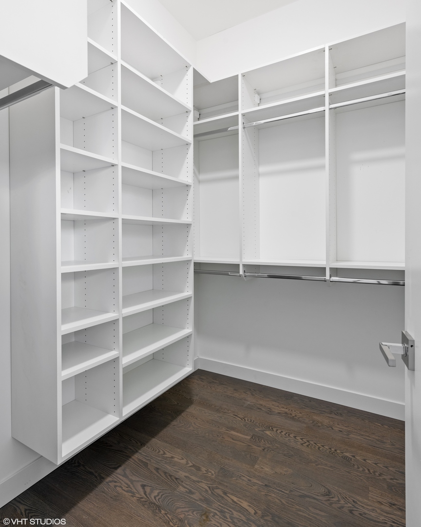 2042 West Rice Street, Unit 2 Chicago, IL 60622 - Photo 15 of 19