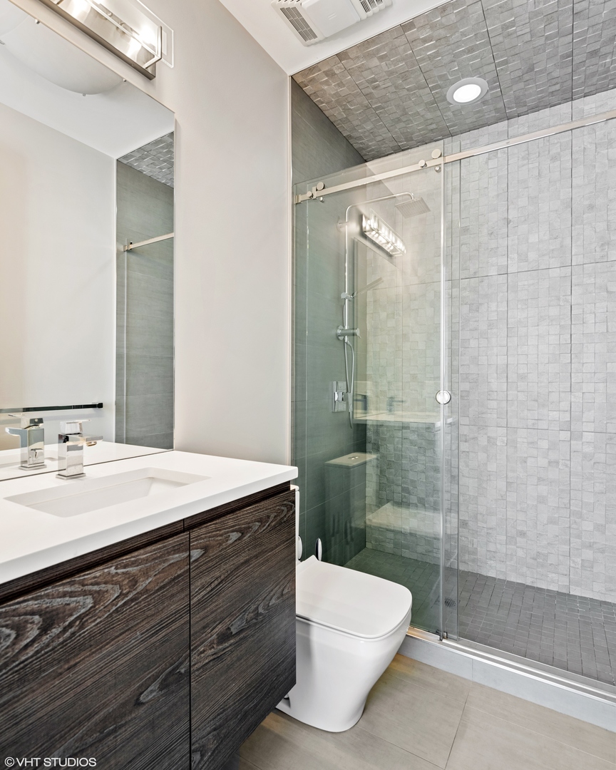 2042 West Rice Street, Unit 2 Chicago, IL 60622 - Photo 10 of 19