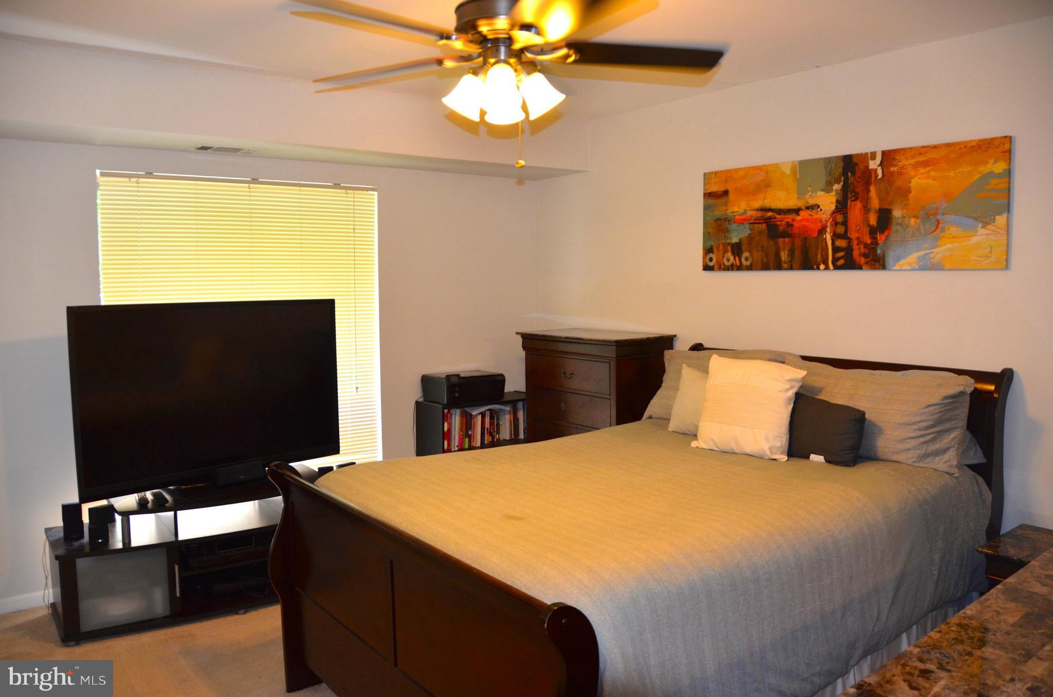 11619 Vantage Hill Road, Unit 22B Reston, VA 20190 - Photo 14 of 24 Bedroom (Master)