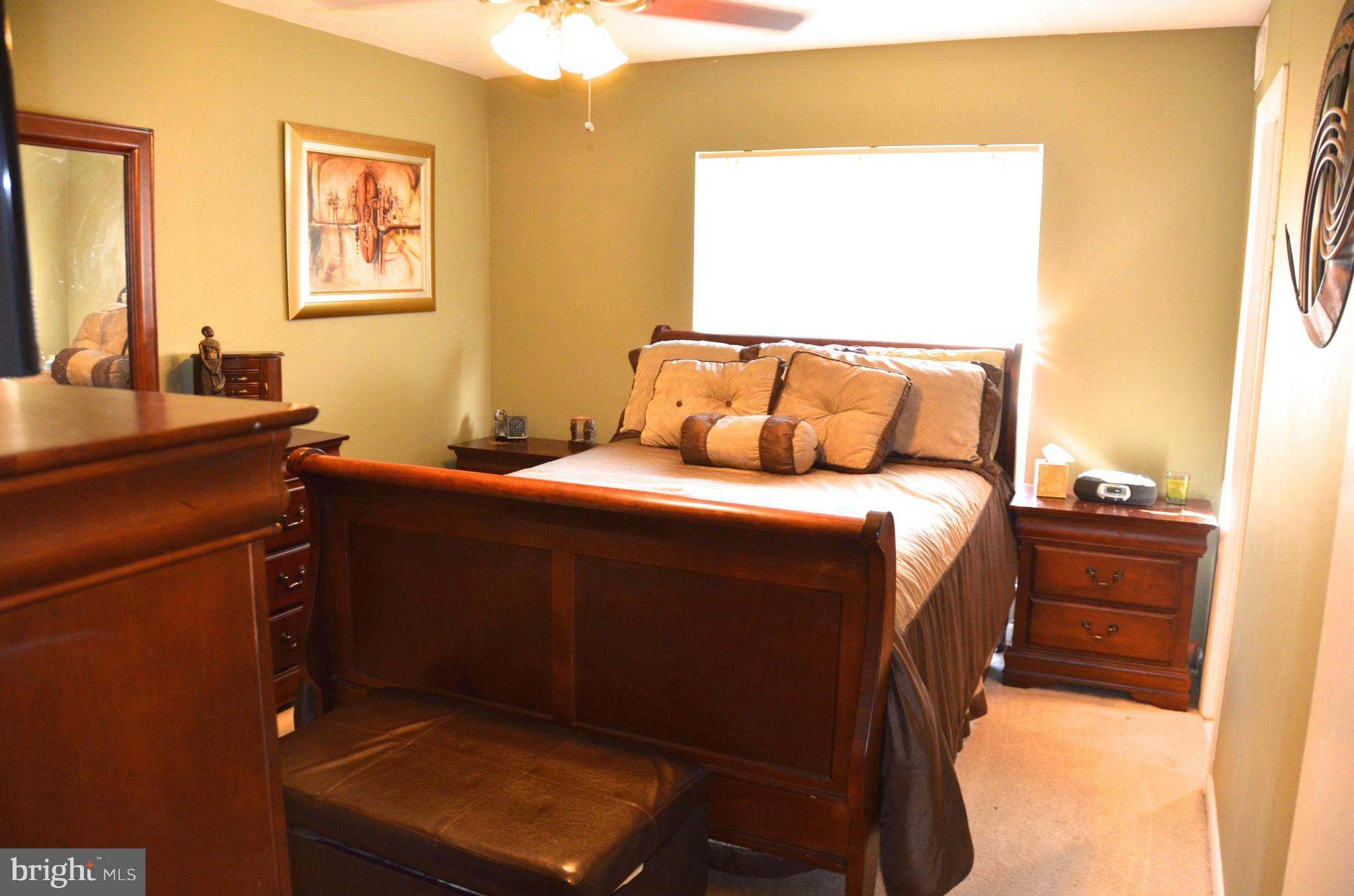11619 Vantage Hill Road, Unit 22B Reston, VA 20190 - Photo 17 of 24 Bedroom (Master)
