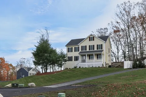 $939,900 | 15 Oriole Drive, Groton, MA 01450