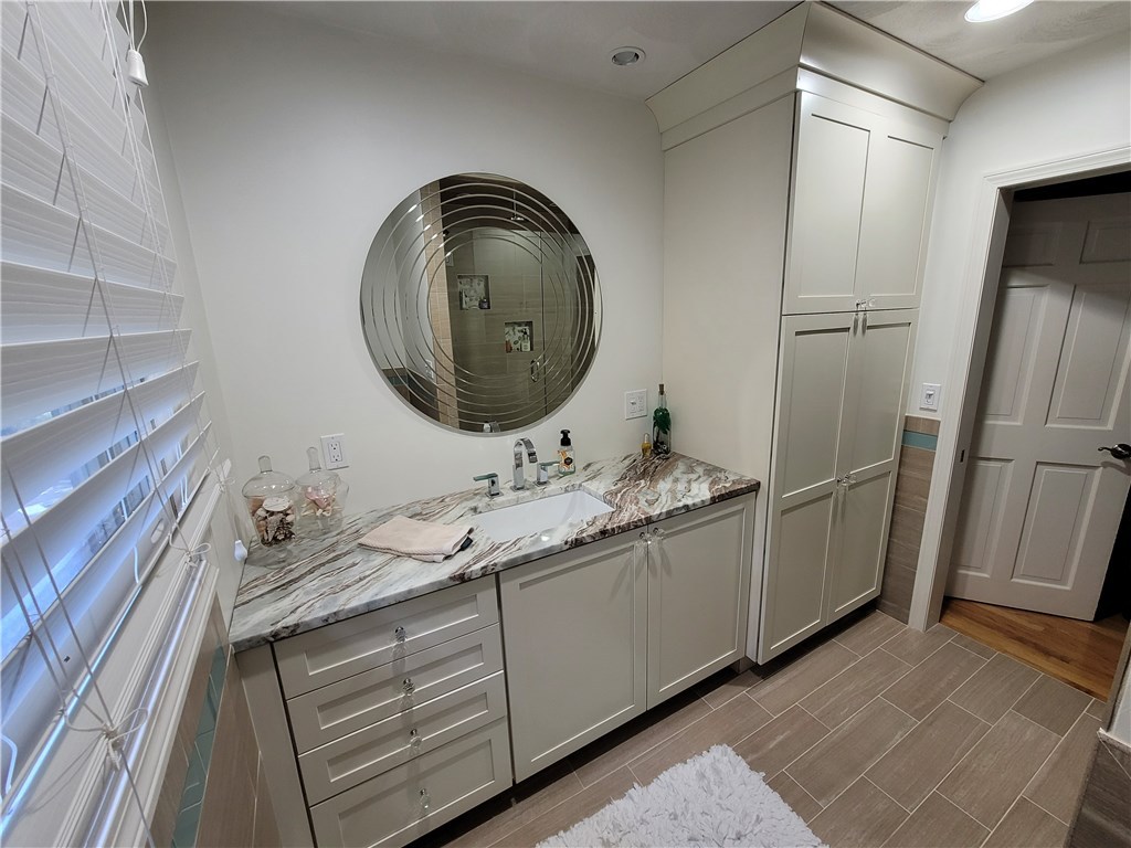 22 Colwell Road Smithfield, RI 02828 - Photo 27 of 35