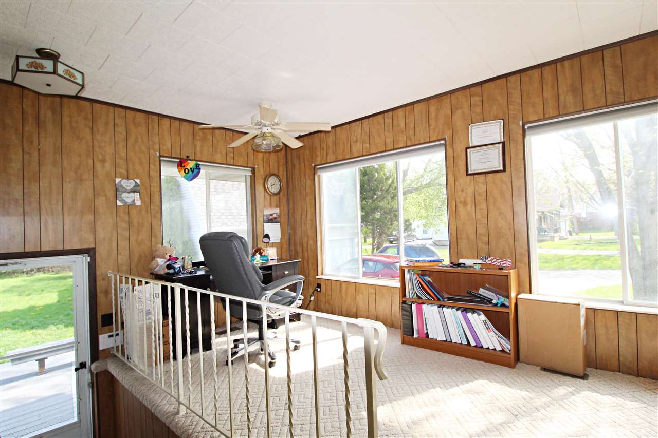 6098 Corunna Road Flint, MI 48532 - Photo 6 of 20