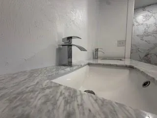 $2,800 | 16 Panorama Drive, Washington, PA 15301