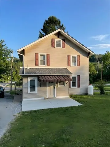 $2,800 | 16 Panorama Drive, Washington, PA 15301