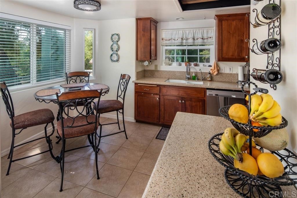 24339 Del Amo Road Ramona, CA 92065 - Photo 8 of 25 Gallery Image 8