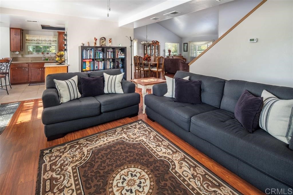 24339 Del Amo Road Ramona, CA 92065 - Photo 9 of 25 Gallery Image 9