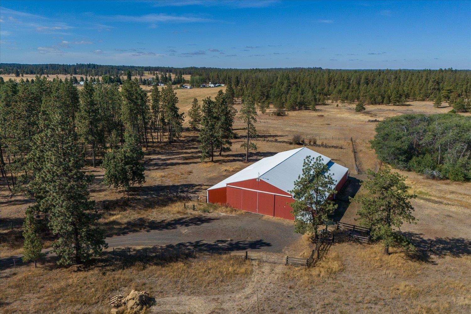 102 East Cameron Road Spangle, WA 99031 - Photo 1 of 31 Gallery Image 1