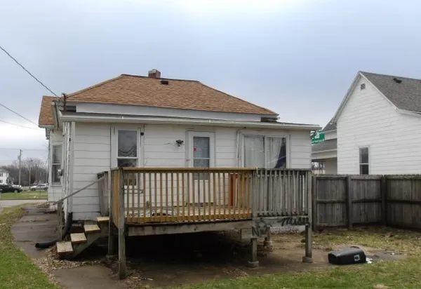 $57,000 | 801 South Central Avenue, Paris, IL 61944