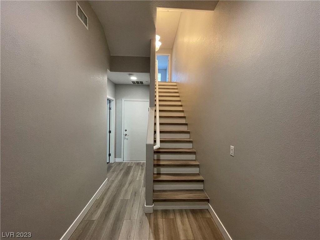 4650 Ranch House Road, Unit 30 North Las Vegas, NV 89031 - Photo 8 of 37 Gallery Image 8